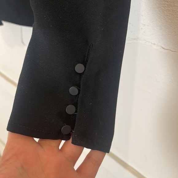 Express - Picture 5 of 5